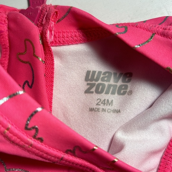 Wave Zone Girls pink ruffle rash guard swimsuit 24M - Picture 3 of 5